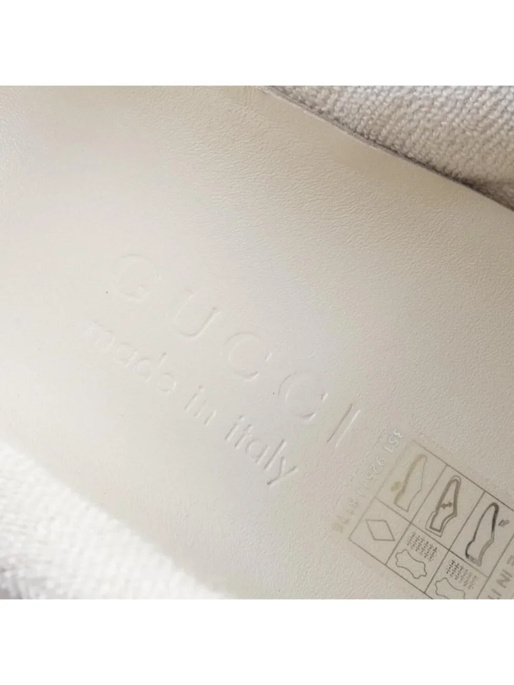 Gucci Sneakers Beige